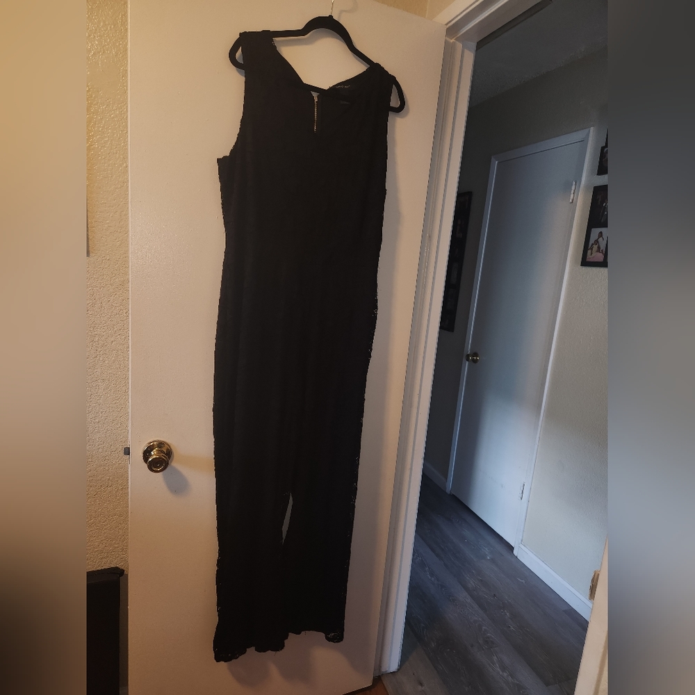 Size 22/24 Black Zippered Jumpsuit